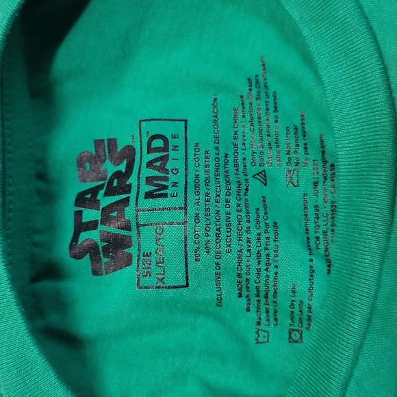 Yoda Christmas Tshirt - Picture 3 of 4